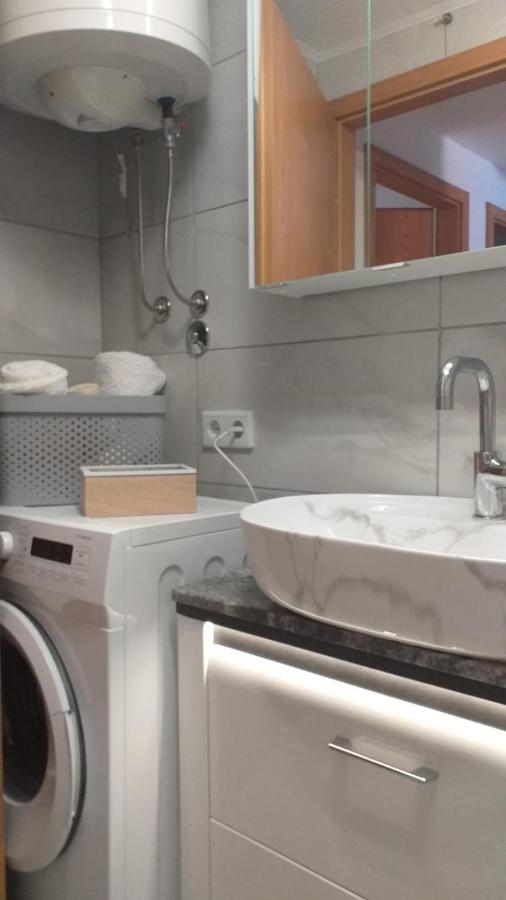Apartmani "Zuka" كورتْشولا المظهر الخارجي الصورة