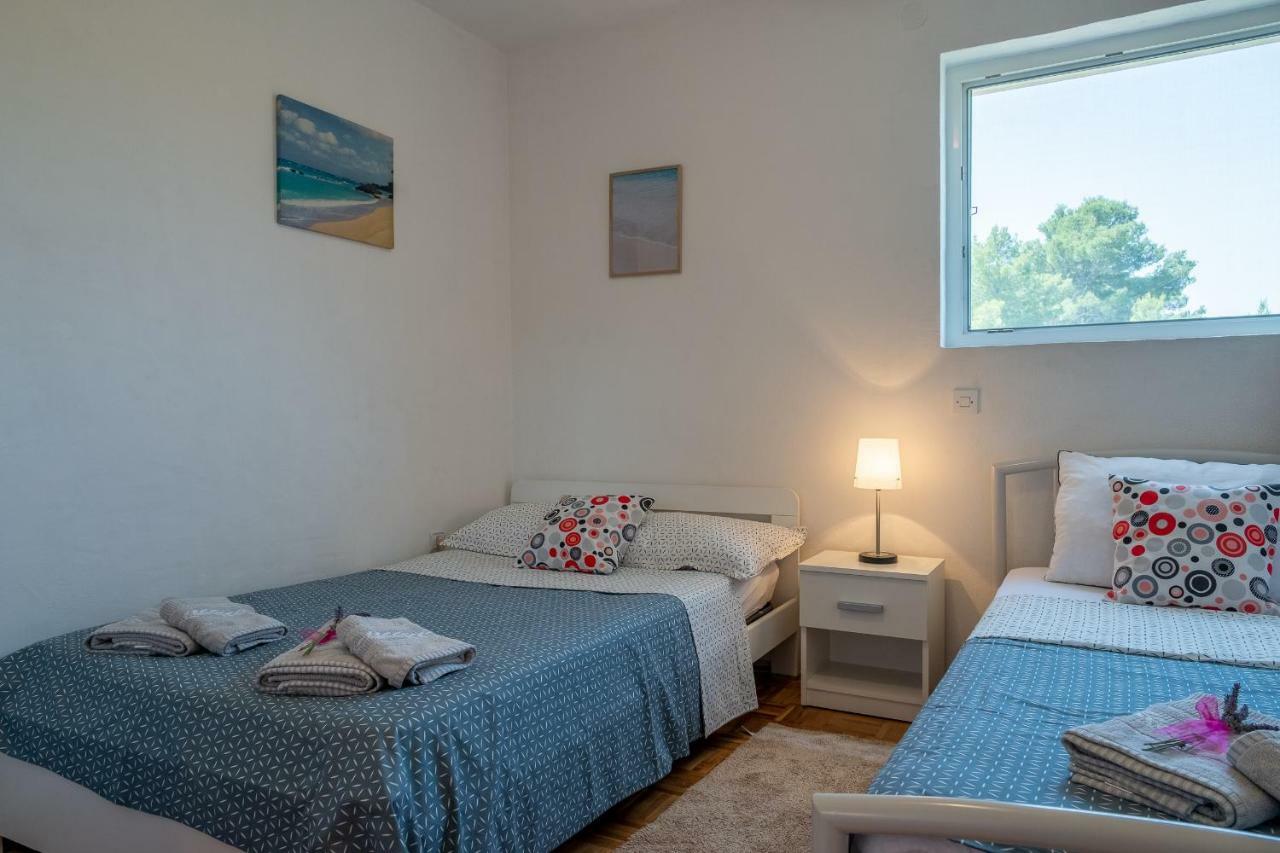 Apartmani "Zuka" كورتْشولا المظهر الخارجي الصورة