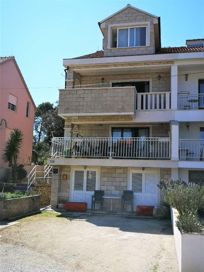 Apartmani "Zuka" كورتْشولا المظهر الخارجي الصورة